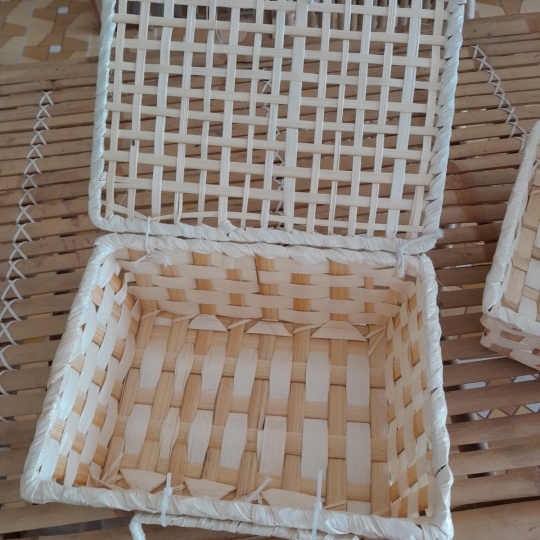 Giỏ quà tre